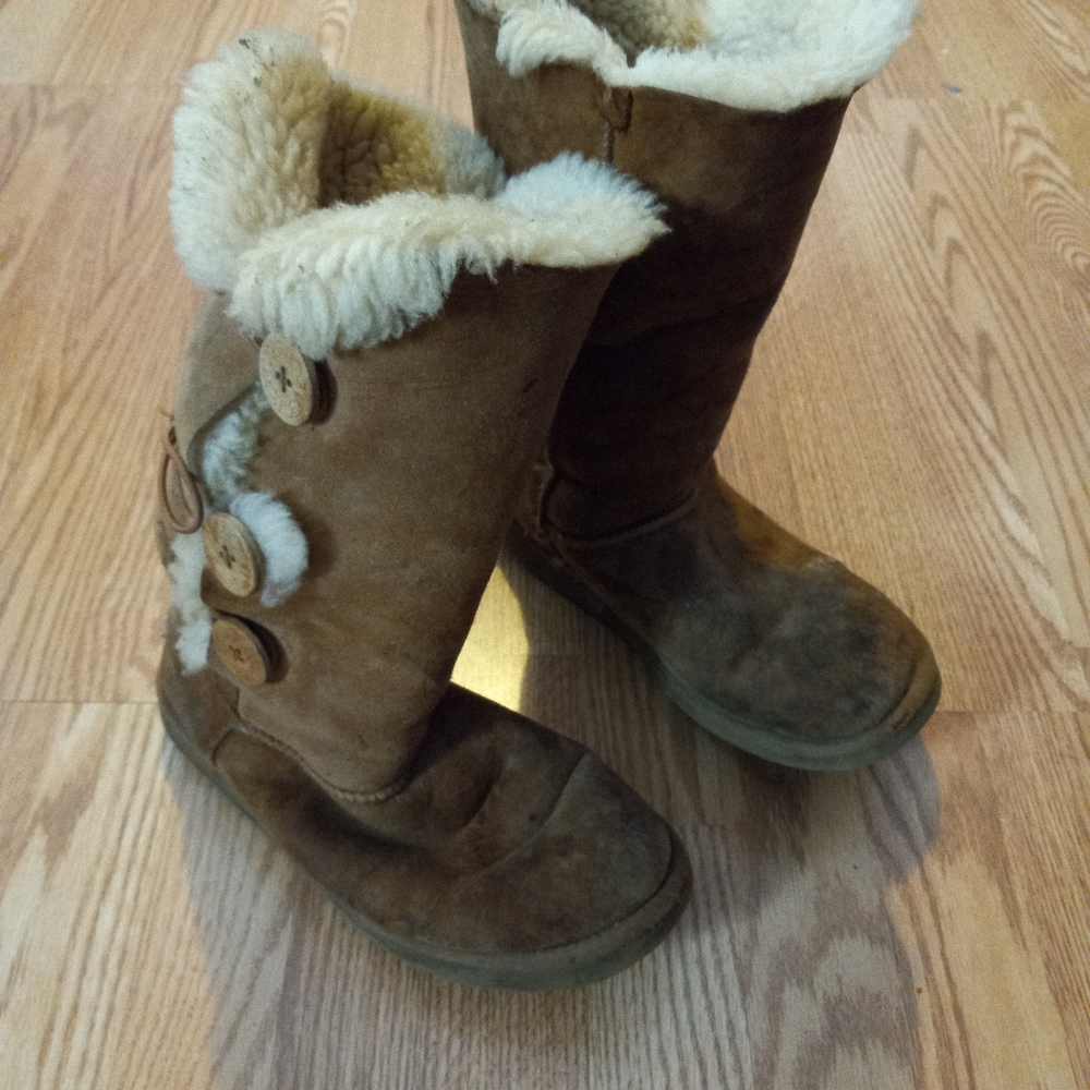 Ugg boots  size 8